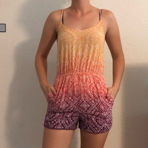 Mossimo ombre romper